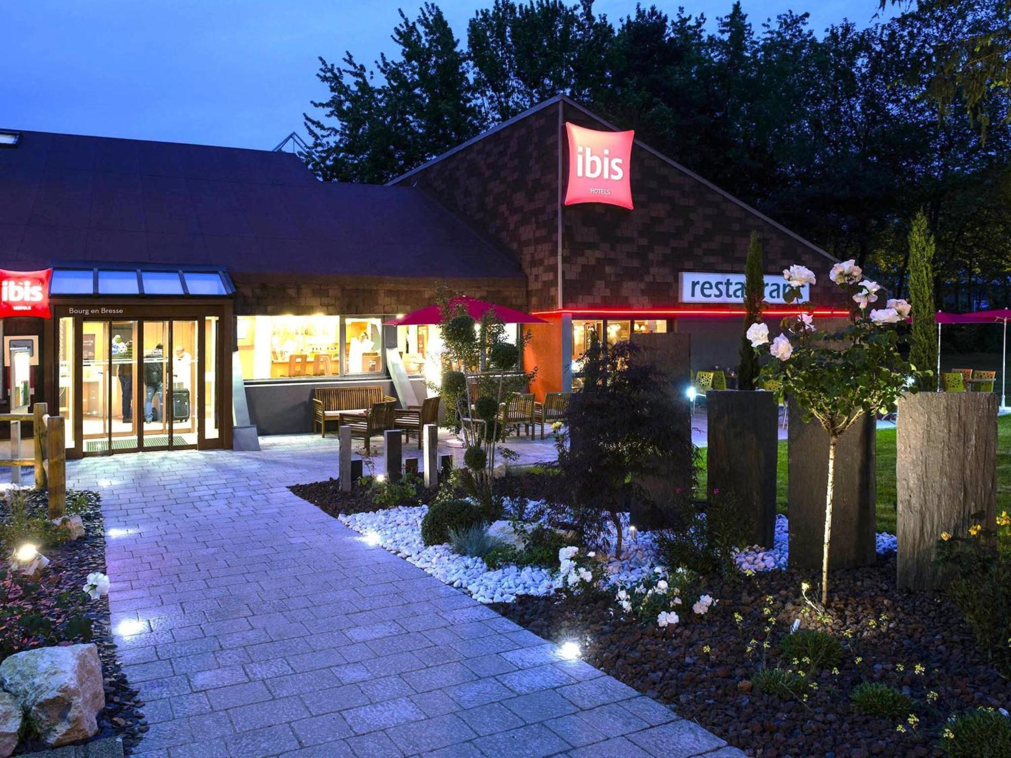 Hotel Ibis Bourg En Bresse Exterior foto