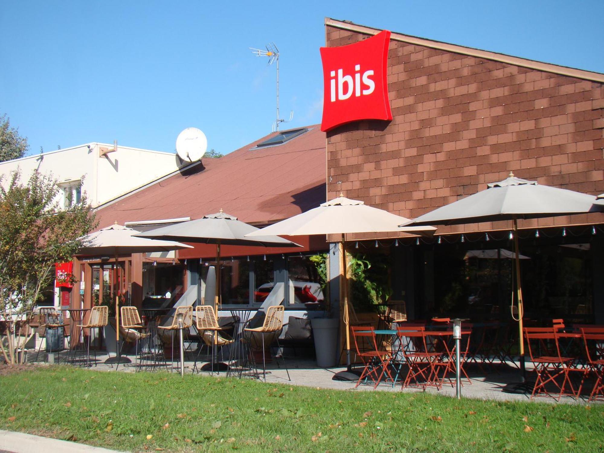 Hotel Ibis Bourg En Bresse Exterior foto